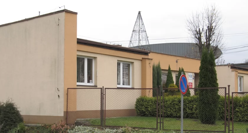 Od stycznia karetka będzie stacjonować w Brzostku