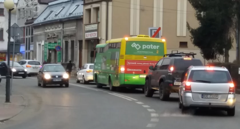 Sprawdź światła w samochodzie. Już w sobotę bezpłatnie