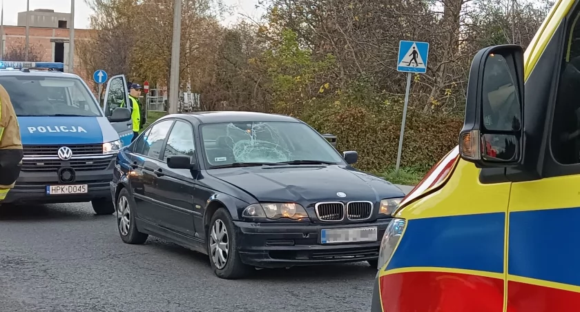 Piesza potrącona na przejściu. Utrudnienia w ruchu [ZDJĘCIA]