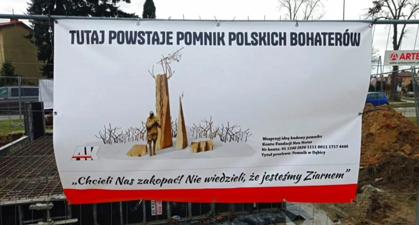 Inicjatorzy budowy pomnika: to brak świadomości i wiedzy historycznej
