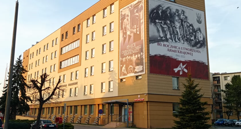 Na starostwie Witos, Ulmowie, czy Lipienie? (sonda) 