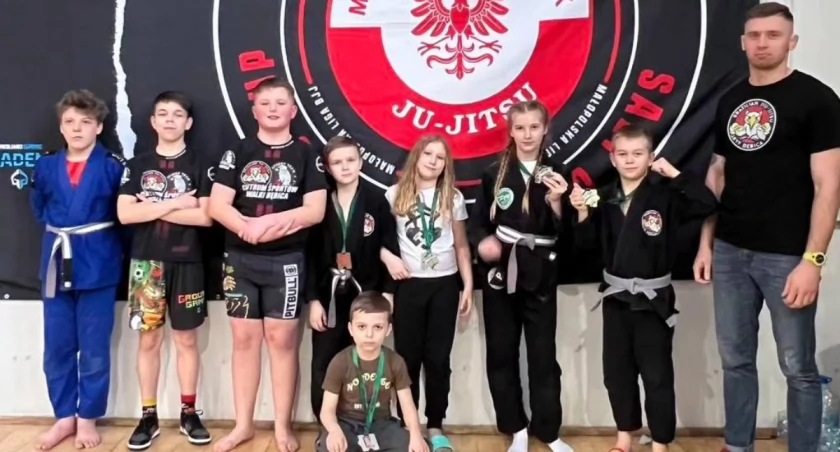 Młodzi zawodnicy BJJ Gryf Dębica z ośmioma medalami [ZDJĘCIA]