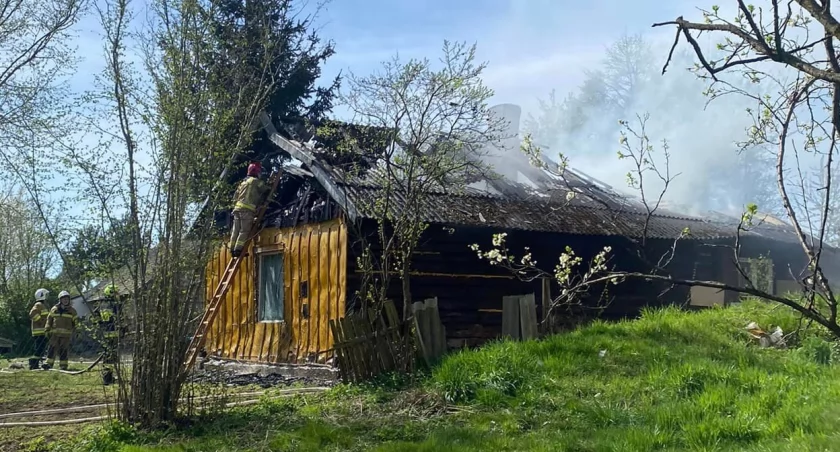 W kilka minut stracili wszystko. Ruszyła zbiórka dla pogorzelców