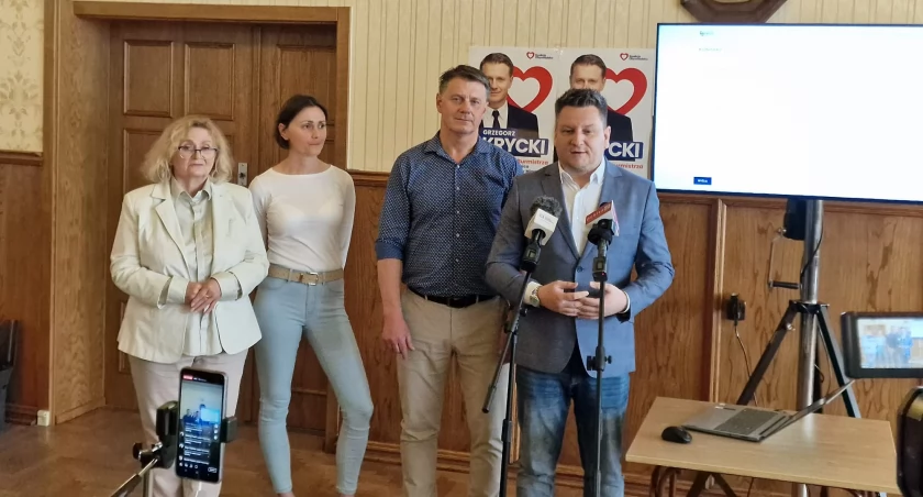 Strona i aplikacja już są. Kandydat na burmistrza zapewnia, że zmieni miasto
