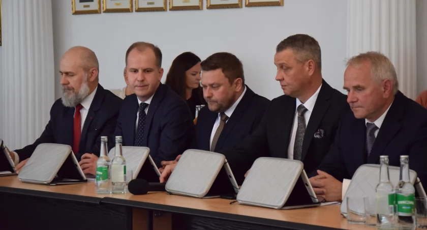 Przewodniczący i radni czekają na mieszkańców