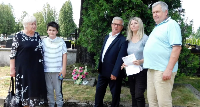 To dzięki Adamowi Strojkowi Tatiana Kołodziejska odnalazła grób dziadka (zdjęcia)