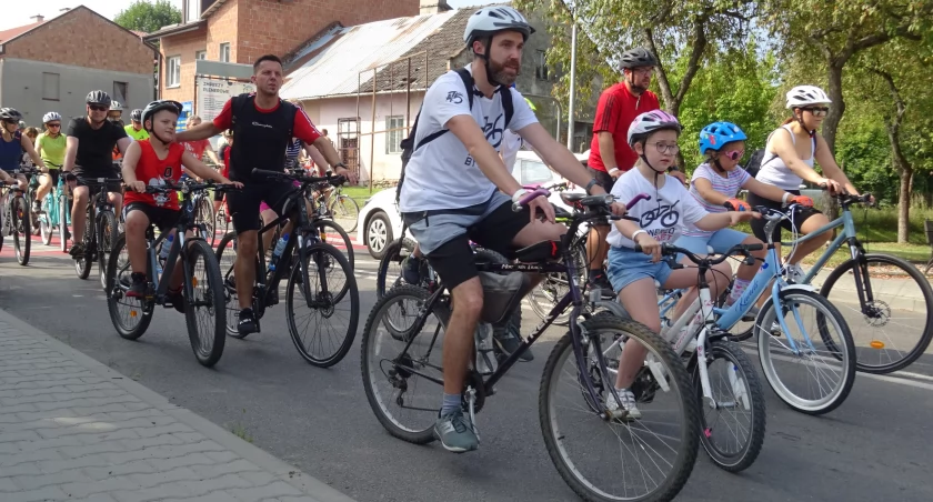 Bicyklomania 2024: Wystartowali z Placu Solidarności
