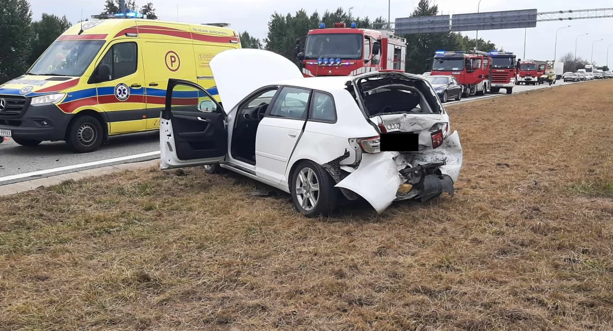Zderzenie na autostradzie a4 [ZDJĘCIA]