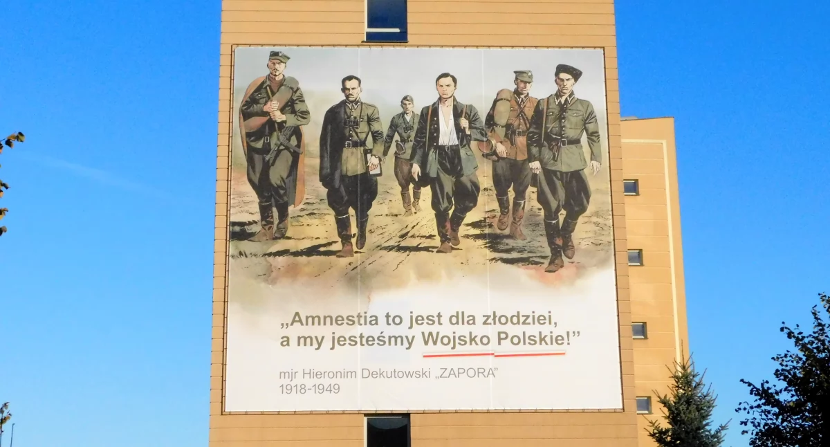 Upamiętnili Zaporę na budynku starostwa (zdjęcia)