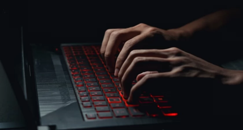 Jak działa laptop gamingowy? Czym różni się od zwykłego?