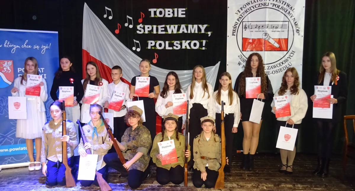 Śpiewali tak, że nawet jurorkom łzy cisnęły się do oczu (FILM)