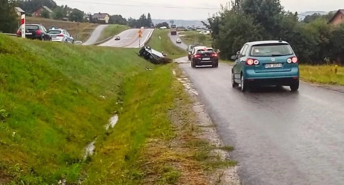 Uwaga! Na drogach może być ślisko!