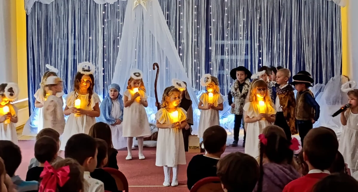 Przedszkolaki zaprosiły uczniów [ZDJĘCIA]