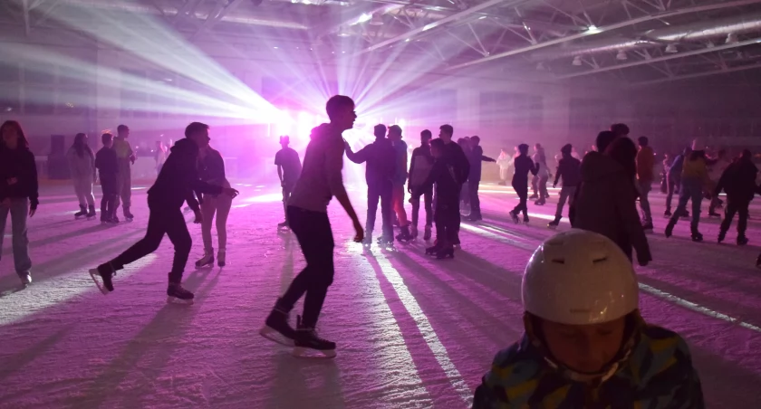 Na Karnawałowe Lododisco z Dębicką Kartą Mieszkańca wejdziesz taniej