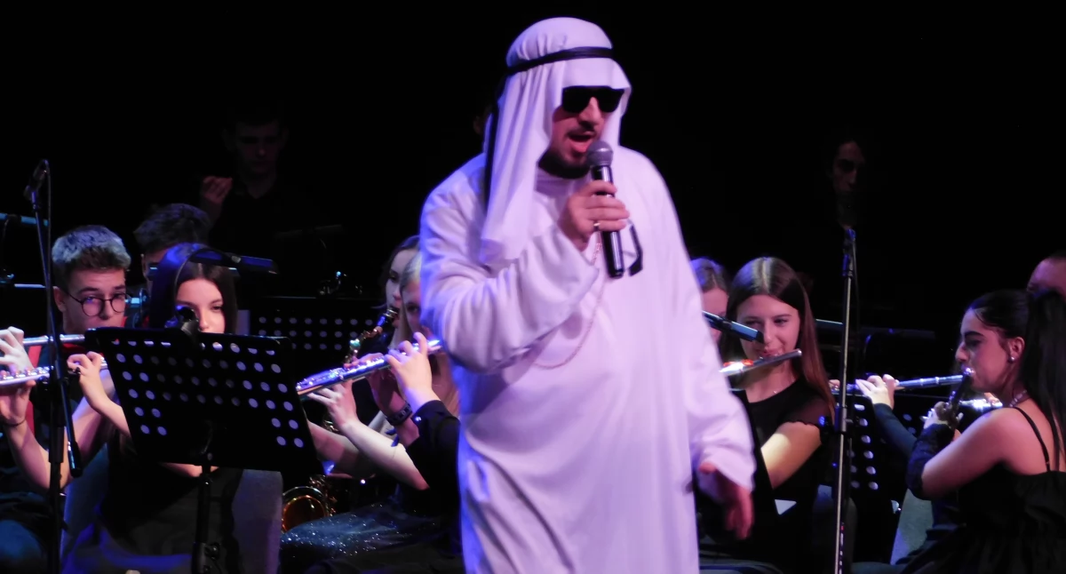 Kiedyś polka z kowadłem, dziś Alibaba i gra na łyżkach (zdjęcia i filmy)