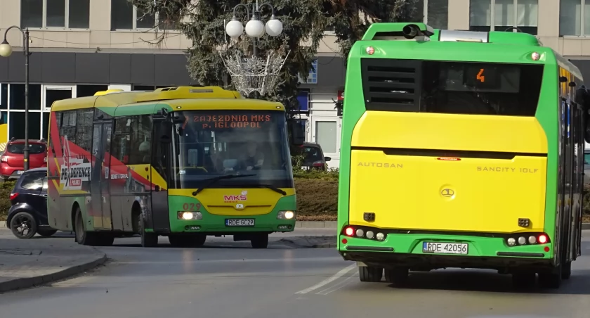 Zmiana rozkładu jazdy na czterech liniach MKS