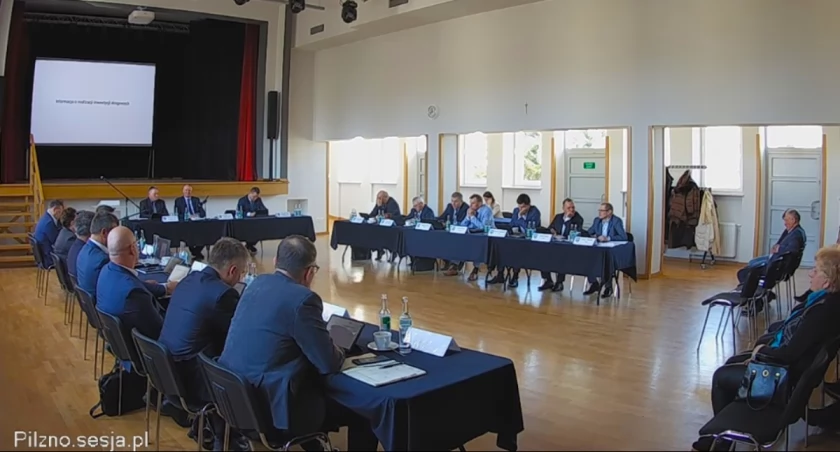 Podwyżki dla radnych. Najwięcej dostał przewodniczący