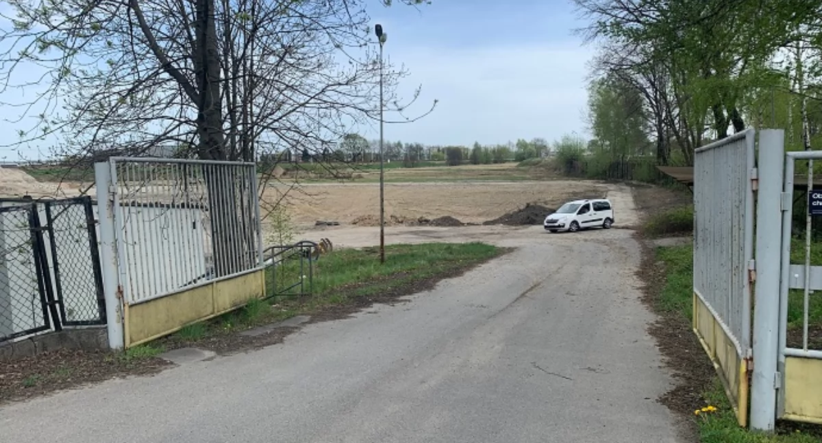 Firma Oponiarska Dębica chce zbudować elektrownię fotowoltaiczną
