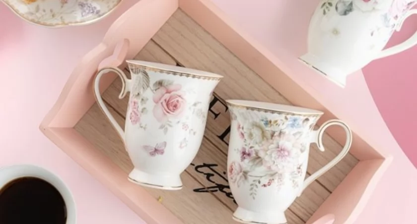 Porcelanowe piękno na co dzień – elegancja i funkcjonalność kubków z porcelany