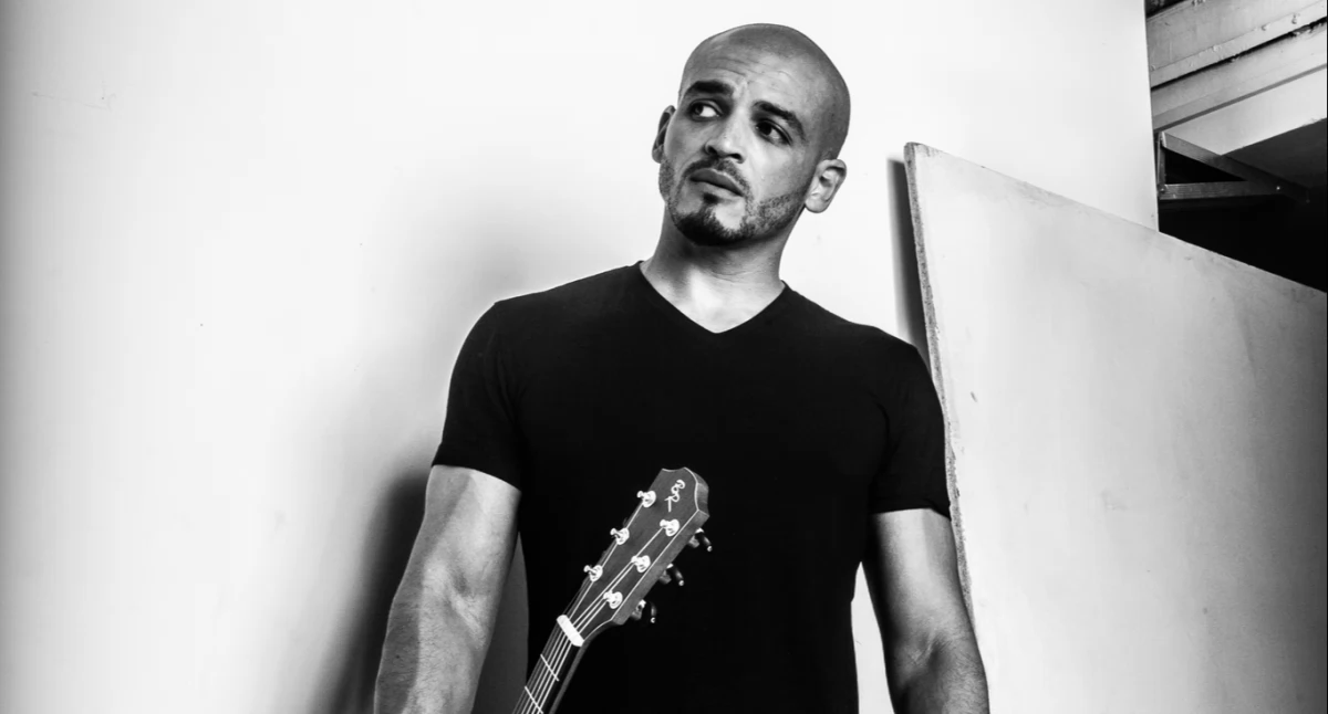 Damian Ukeje wystąpi w Pappasie