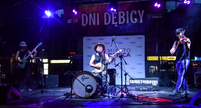 Somethingski Trio wracają do Dębicy