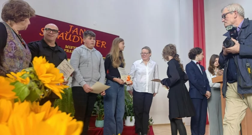 W ślady mistrza Sztaudyngera. Napisz fraszkę