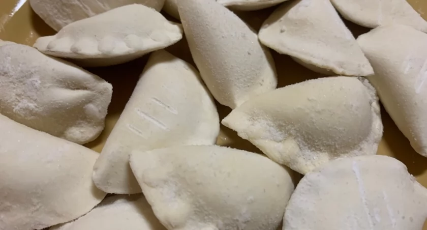 Certyfikaty za pierogi z jagodami, gołąbki i szynkę pilzneńską oraz podpłomyki familijne