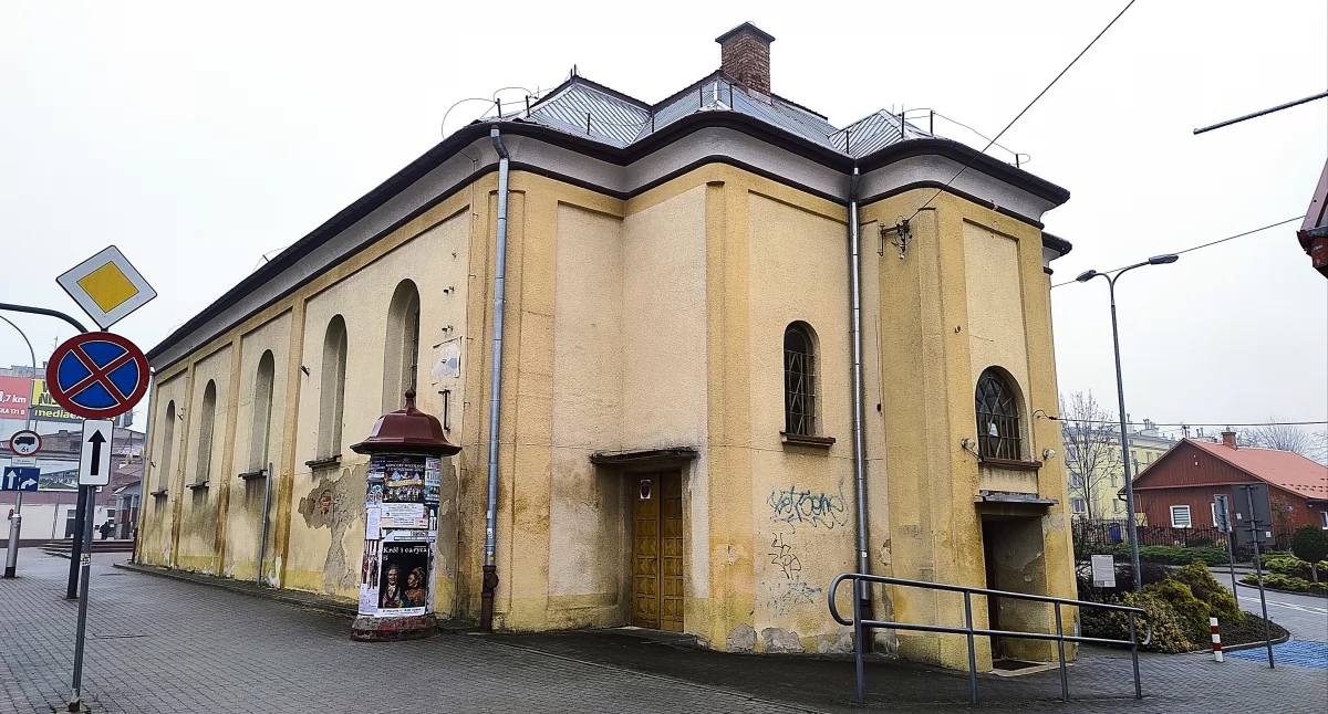 Coraz bliżej remontu dębickiej synagogi