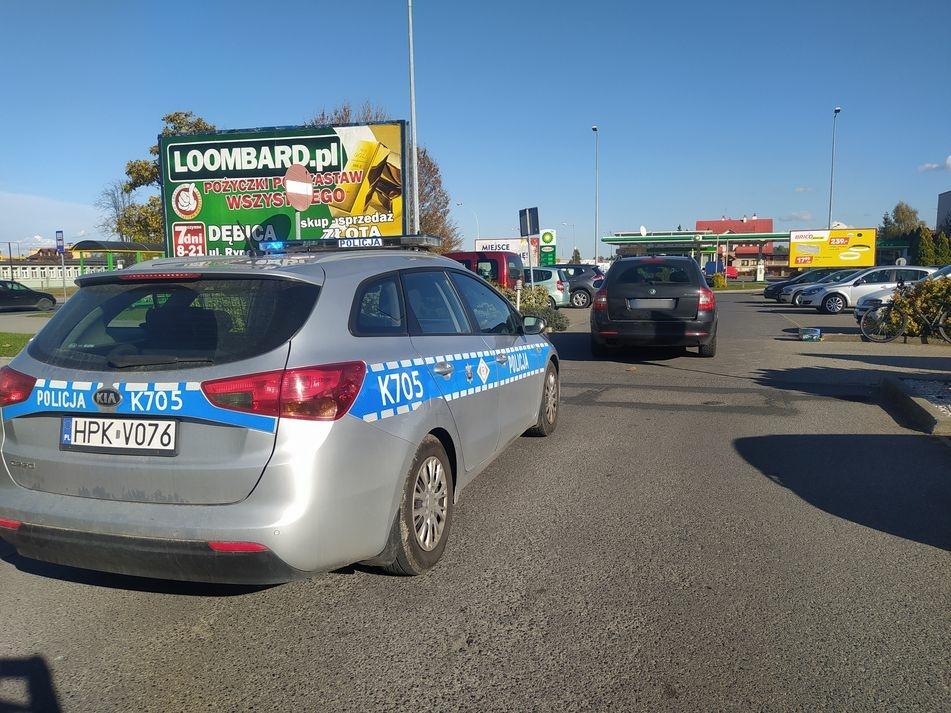 Winny rowerzysta, który wjechał wprost pod skodę