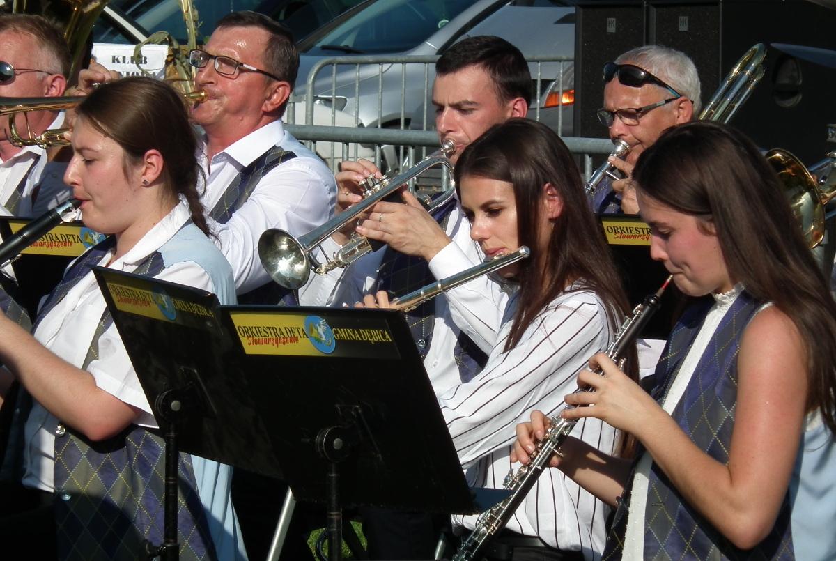 Najpierw zagra orkiestra, a potem Veegas, Malibu i Shantel
