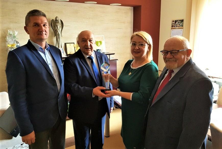 Najpierw był naczelnikiem, a od ćwierć wieku jest wójtem