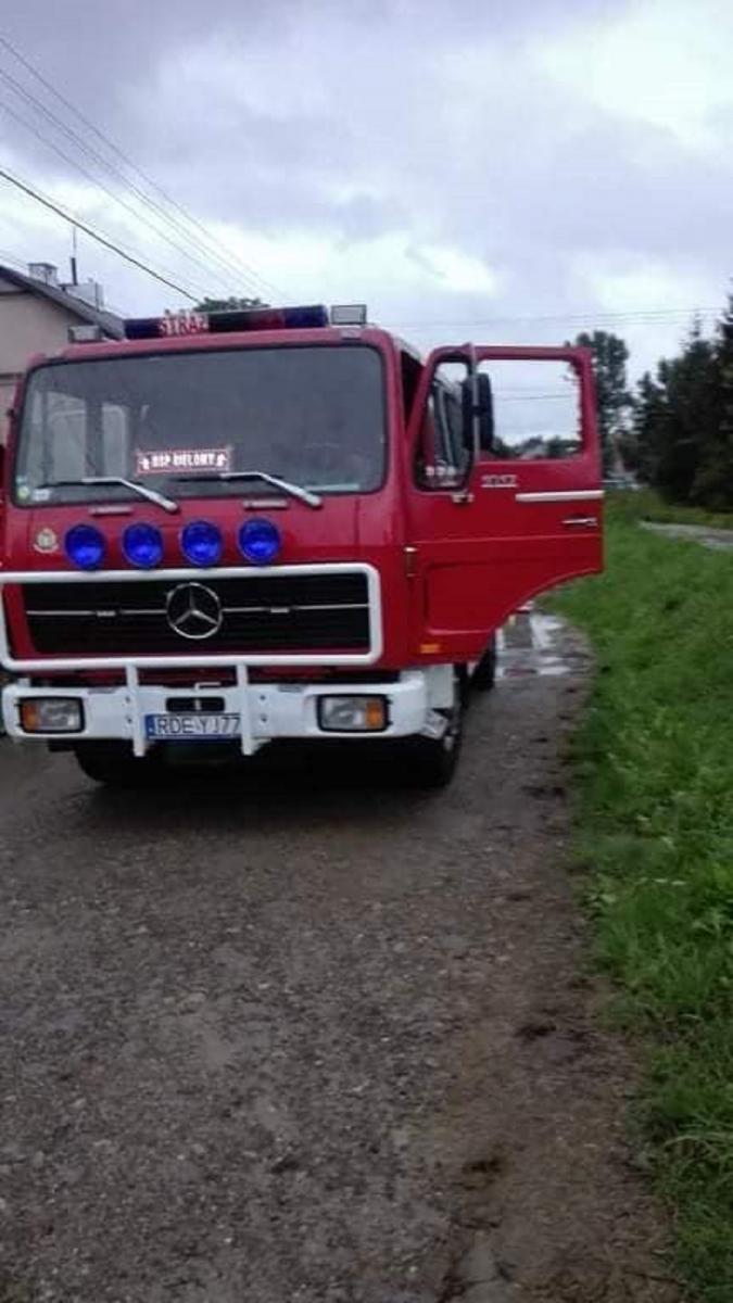 Wyjeżdżali do zalanych posesji i zatkanych przepustów
