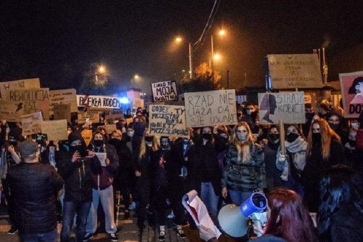 Protest także w Dębicy. W obronie mediów