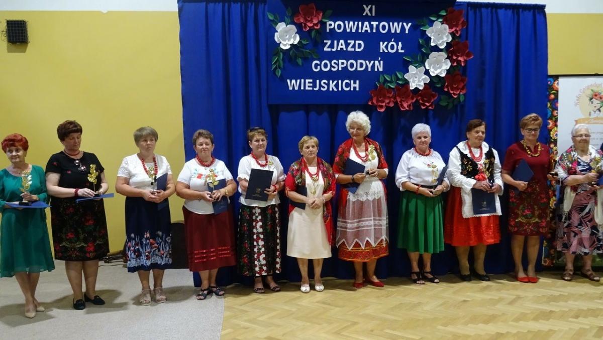 Wyróżnienie Zasłużona Matka dla dwunastu kobiet - zdjęcia