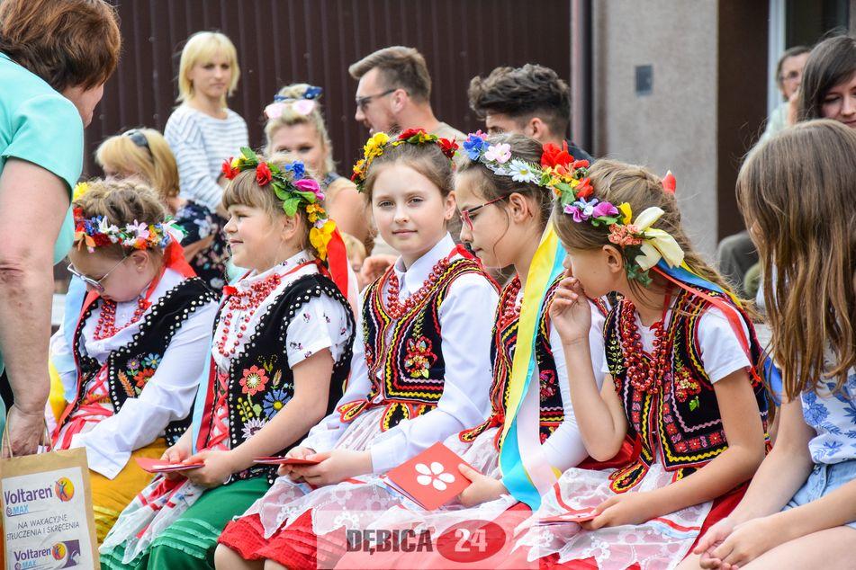 Było wesoło, smacznie i kolorowo - zdjęcia