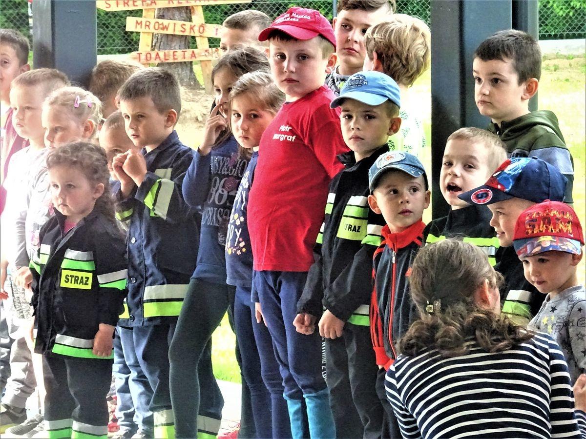 Na poligonie tłumy. W Akademii Małego Strażaka jest już 130 dzieci - zdjęcia