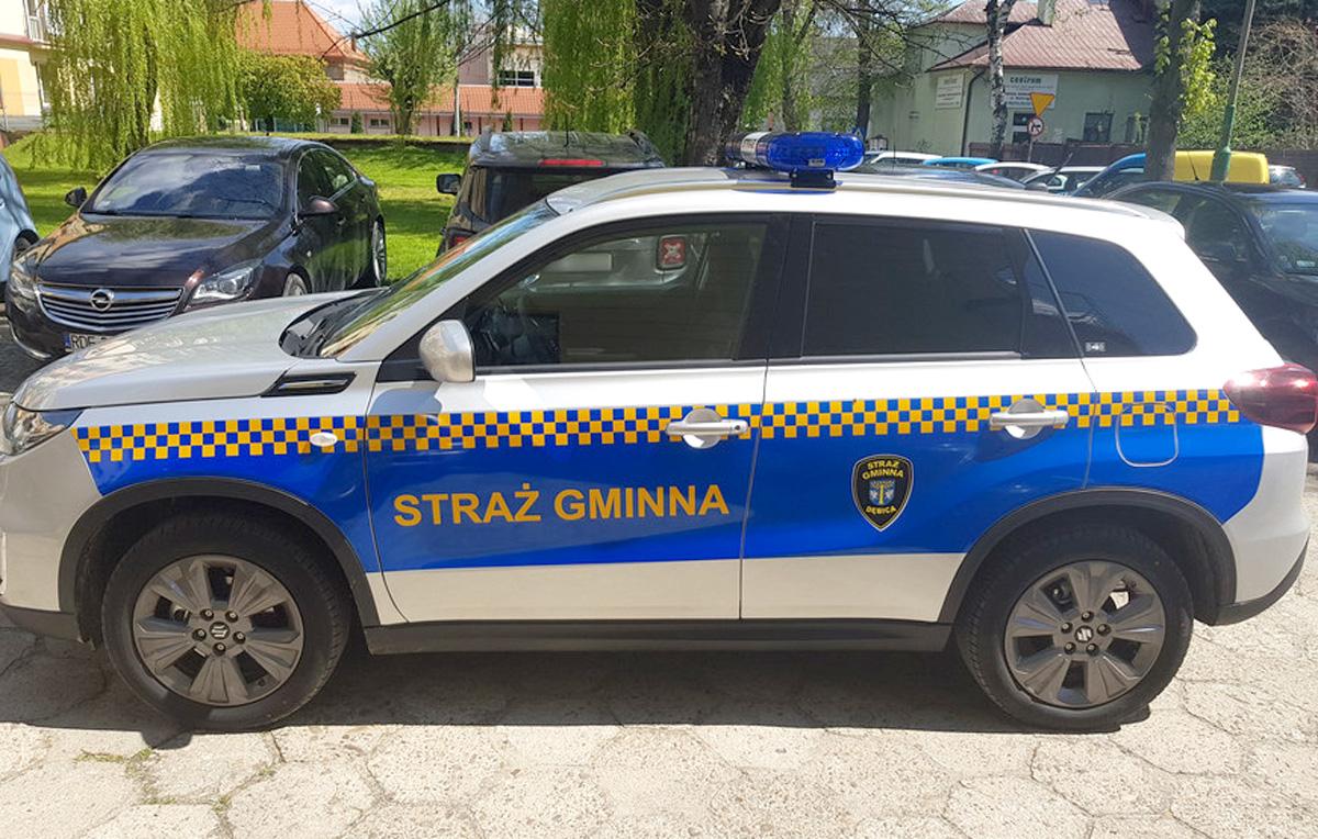 Suzuki Vitara już parkuje przed urzędem