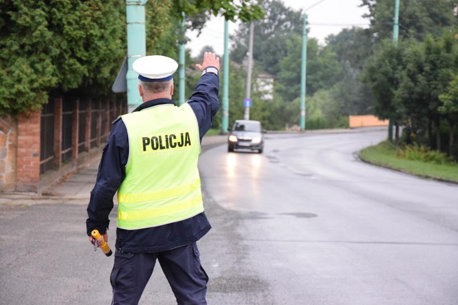 Prawa jazdy straciło 12 kierowców