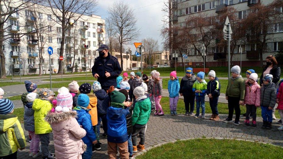 Policjant u przedszkolaków