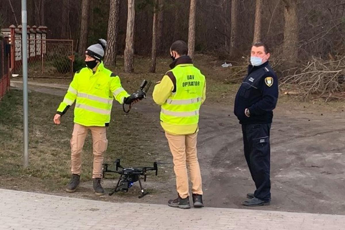 Dron już lata, rozpoczęły się kontrole 