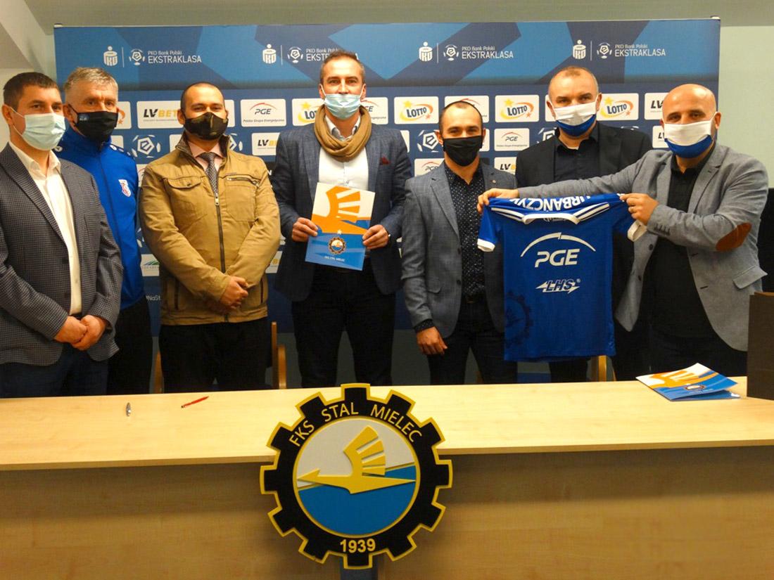 Jest porozumienie. Będą przygotowywać zawodników do gry w ekstraklasie