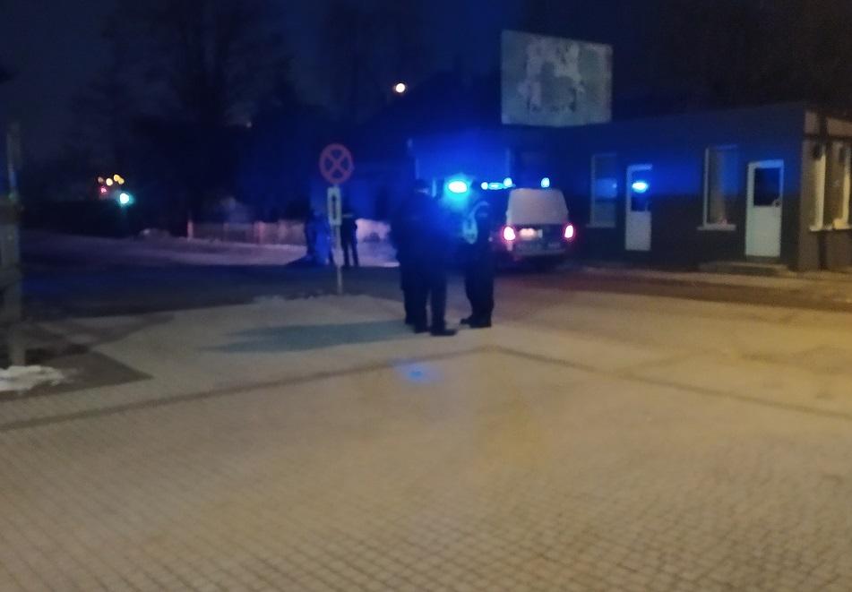 Policjantki chciały mu pomóc. Mężczyzna zaatakował