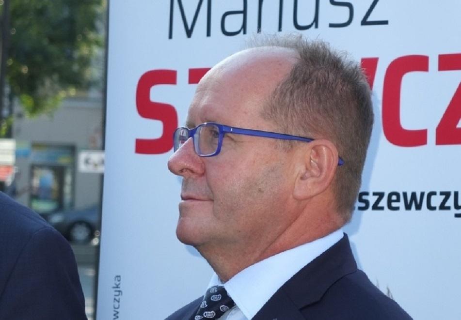 W poniedziałek rada zajmie się zarobkami burmistrza