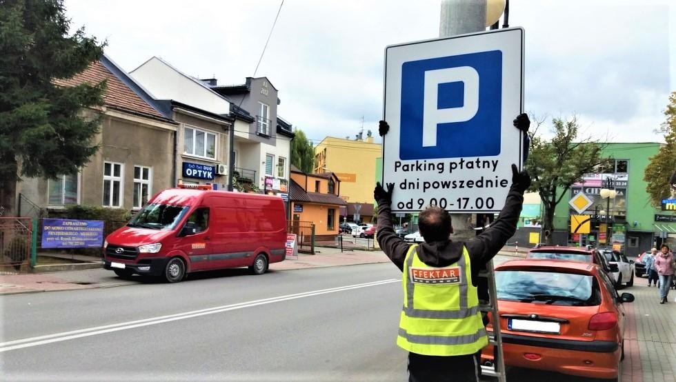 Płacisz smartfonem? Pierwsze trzy godziny będziesz mieć za darmo