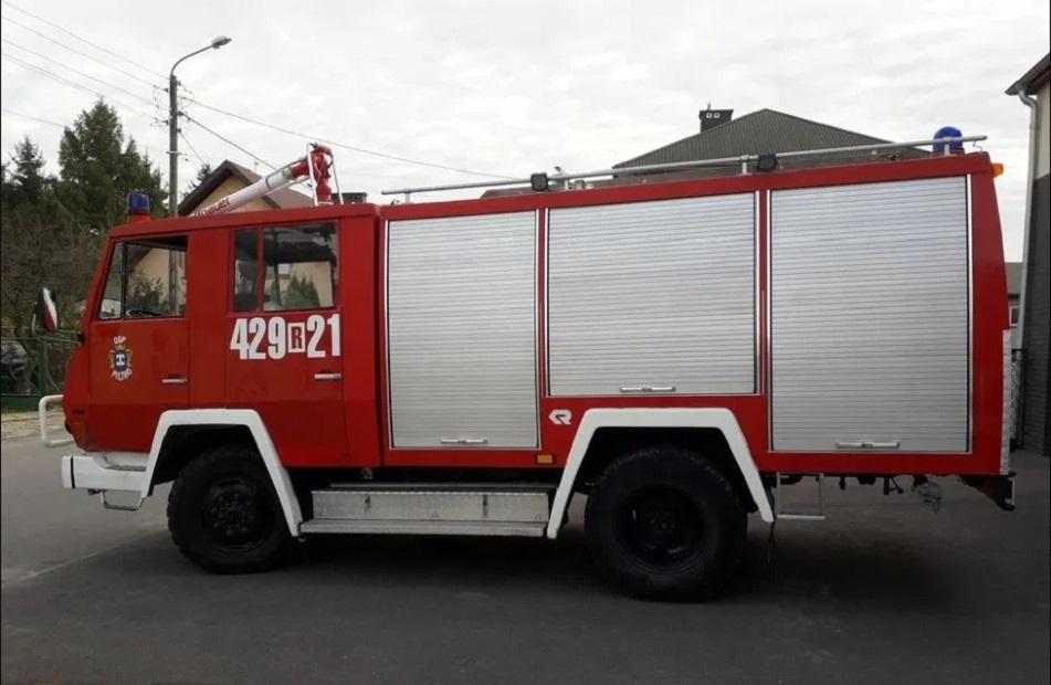 Do kupienia jest 44-letni Steyr 790 Rosenbauer 