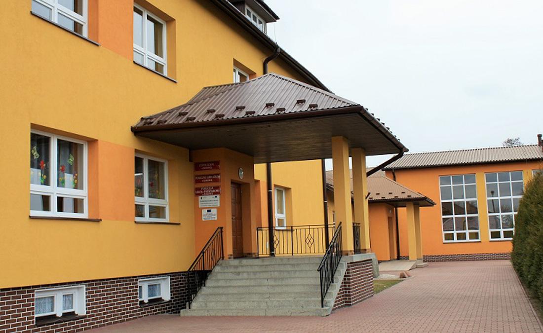 Rozpoczęcia roku nie było, ale testy nie potwierdziły koronawirusa