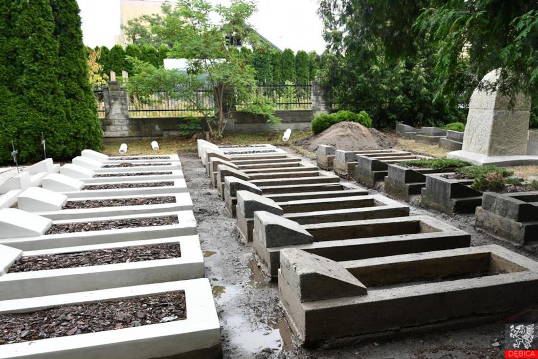 Teraz starają się o pieniądze na remont ogrodzenia 