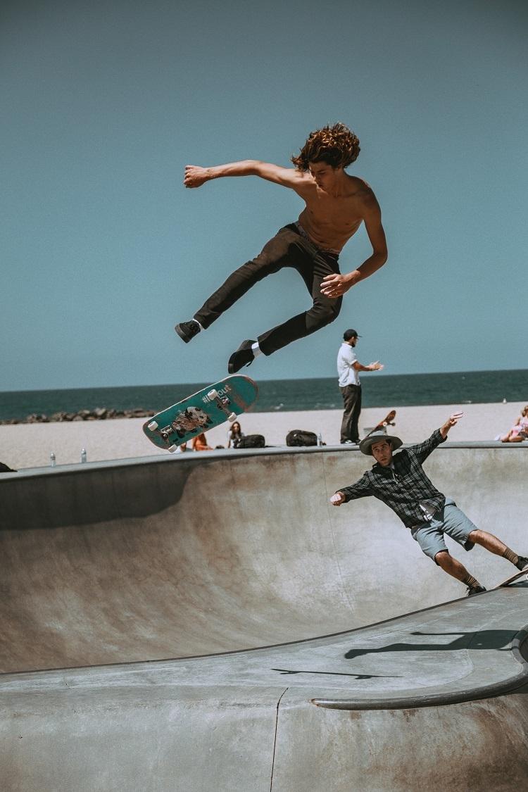 5 rzeczy, na które warto zwrócić uwagę wybierając swój pierwszy longboard