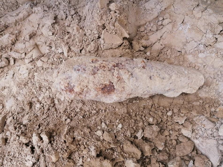 Pocisk i granat znaleźli podczas prac - zdjęcia