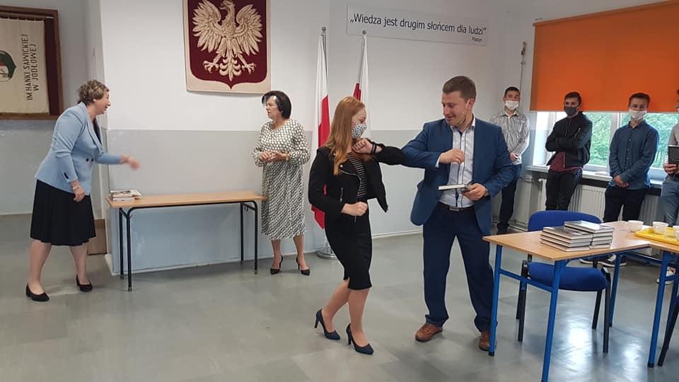 Radni nagrodzili najlepszych uczniów i absolwentów